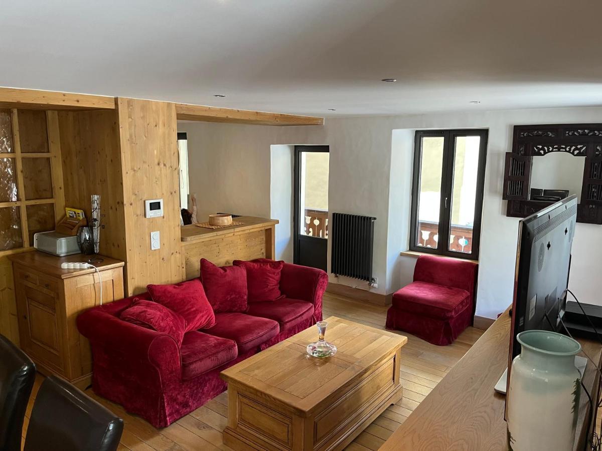 Appartement Centre Du Village Brides Les Bains Exterior photo